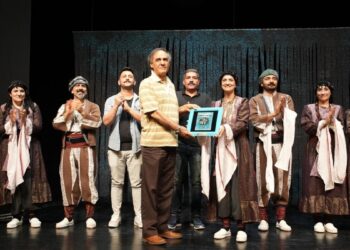 Amed’de ‘Ji Kela Dimdimê’ sahnelendi