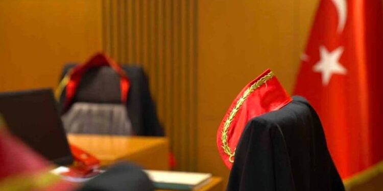 Antalya, Diyarbakır ve Kayseri'de bölge idare mahkemesi kuruldu; karar Resmi Gazete'de