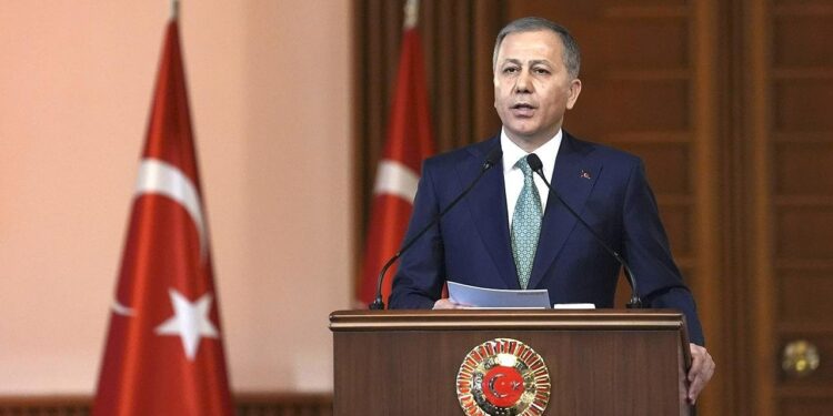 Bakan Yerlikaya'dan Terör Örgütü PKK'nın Fesih Kararına İlişkin Değerlendirme: 'Şimdi Yeni Bir Dönem Başladı'