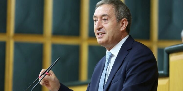 Bakırhan: Bu sürecin menziline demokrasi ve hukuku koyduk