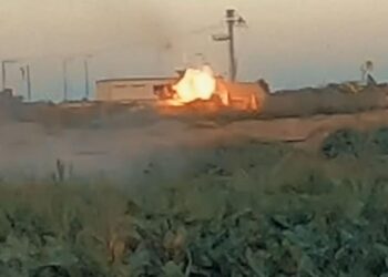 Batı Şeria'da Filistinlilerin Araçları Ateşe Verildi