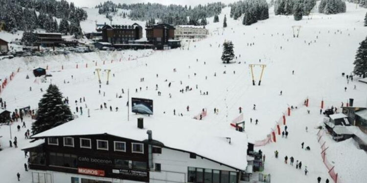 Beyaz cennet Uludağ'da kayak sezonu gelmeyebilir; 20 otelden 16'sının ruhsatı iptal edildi!