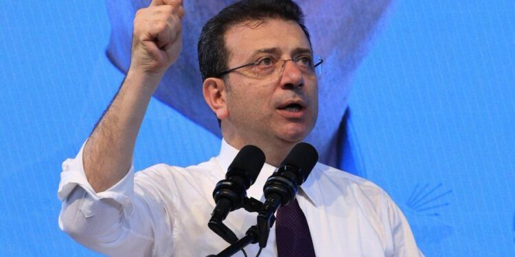 Böylesine büyük ve önemli bir süreç, günü kurtarmak, seçim kazanmayı esas almakla başarıya ulaştırılamaz