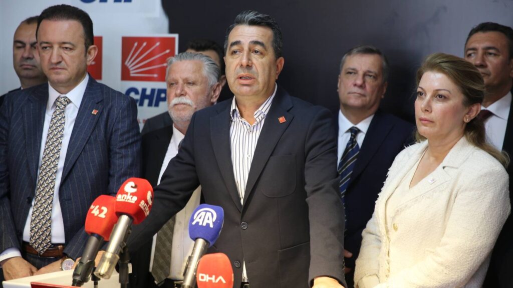 CHP: Saldırgan partimizle hiçbir bağa sahip değil