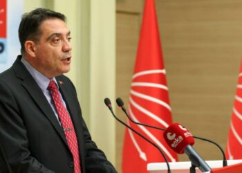 CHP'li Bağcıoğlu'ndan Rütbe Düzenlemesine İtiraz: 'Bu Hatalı Yoldan Dönülmeli'