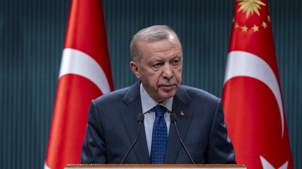 Çarpıcı AKP Kulisi: Cumhurbaşkanı Erdoğan Kimi Uyardı?