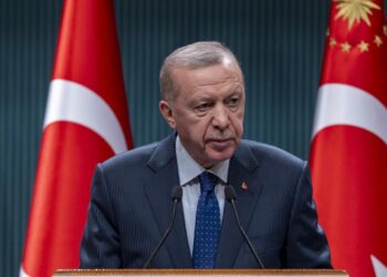 Çarpıcı AKP Kulisi: Cumhurbaşkanı Erdoğan Kimi Uyardı?