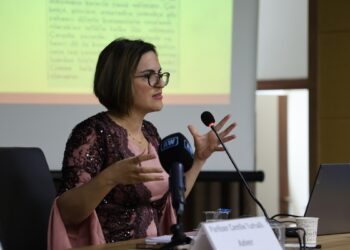 Cemile Turhallı: Kürtçe eğitim dili olmalı