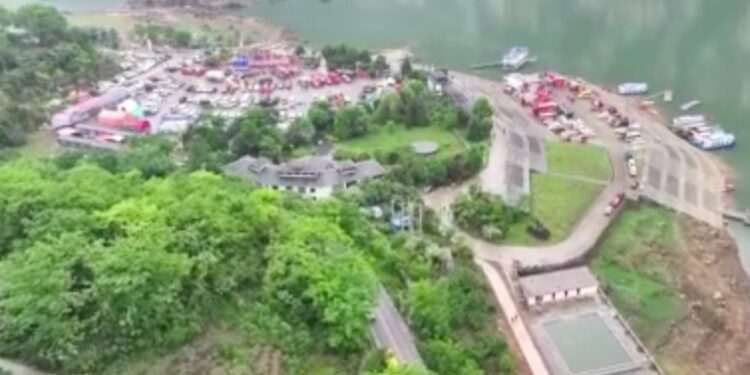 Çin'de Turist Tekneleri Alabora Oldu: 10 Ölü