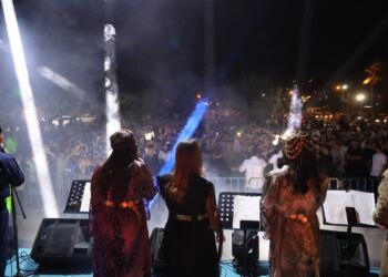 Cizîr’deki festival sürüyor