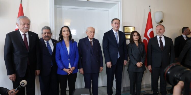 DEM Parti ve MHP görüşmesi sona erdi