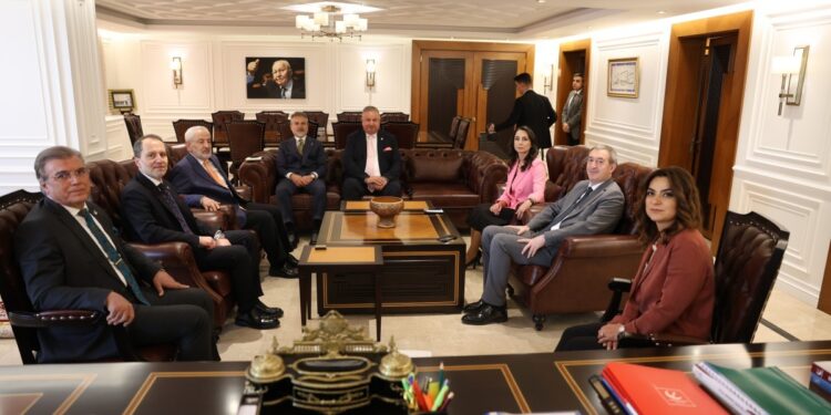 DEM Parti ve YRP görüşmesi başladı