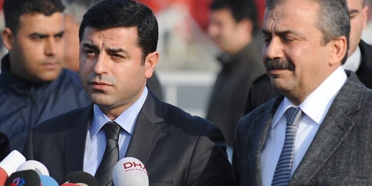 Demirtaş'tan Sırrı Süreyya Önder mesajı: Her daim kıymetlimizsin