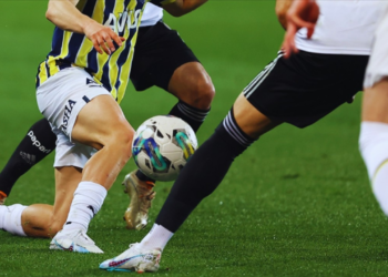 Derbi Sonrası TFF'den Fenerbahçe ve Beşiktaş'a Ceza Yağdı