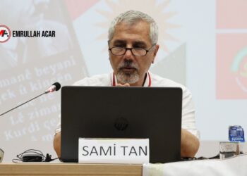 Dil Bilimci Tan: Her yerde Kürtçe meclisleri kurmalıyız