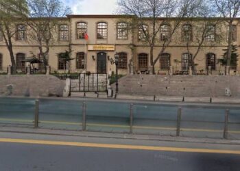 Eğitim İş’ten MEB’e okul kapatma davası; “Okul, sektörde karşılık buluyor ve kapatma için yerinde inceleme yapılmadı”