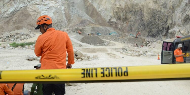 Endonezya’da Taş Ocağında Facia: 14 Ölü, Çok Sayıda Yaralı