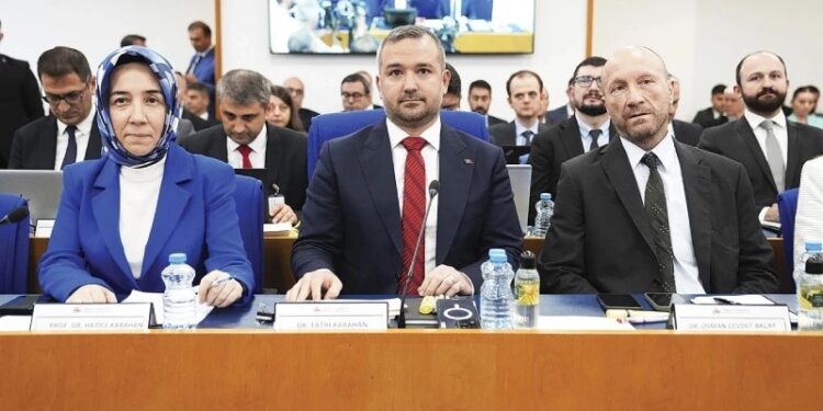 Enflasyondaki düşüş süreci kendini göstermektedir