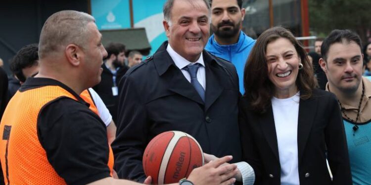 Engelliler haftası’nda farkındalık için dev buluşma