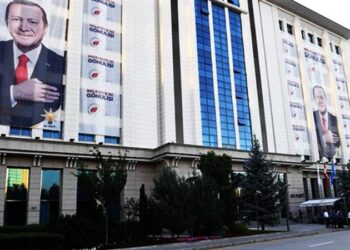 Erdoğan, "Bugün yarın PKK silahları bırakacak, örgütü feshedecek" dedi