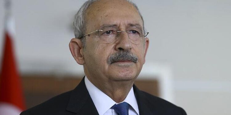 Eski CHP Lideri Kemal Kılıçdaroğlu Sessizliğini Bozdu... 'CHP Kurultayı' İddialarına Yanıt Verdi