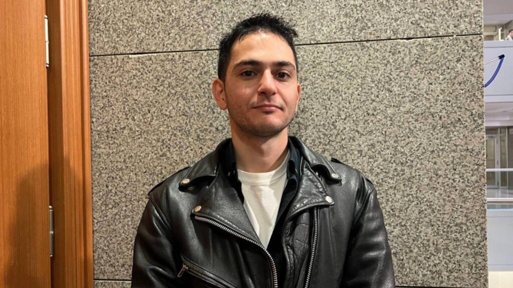 Gazeteci Furkan Karabay hakim karşısına çıkacak