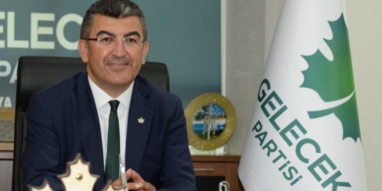 Gelecek Partisi’nde istifa: AKP’ye mi geçecek?