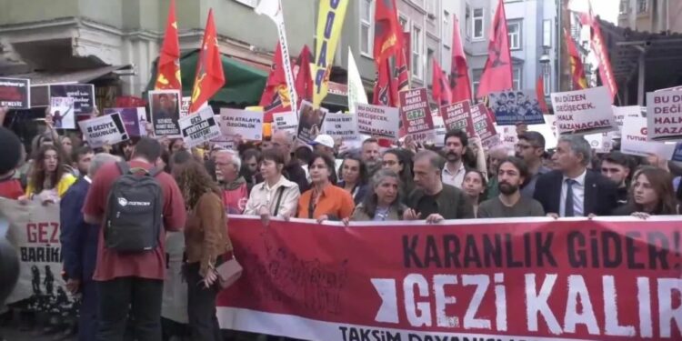 Gezi Eylemlerinin 12. Yılında Taksim'de Anma