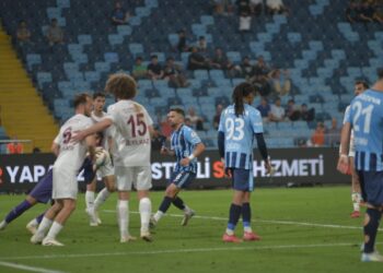 Hatayspor'dan Gol Şovu: Adana Demirspor'u 5-0'la Geçti