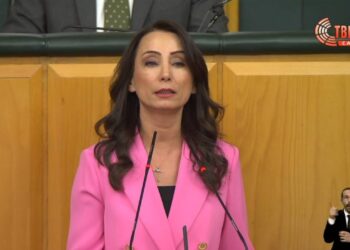 Hatimoğulları'ndan 'Barış' Mesajı... 'Gelin Bayramı Çifte Bayram Haline Getirelim'