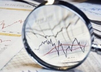 Hizmet talebi yavaşladı, finansal hizmetlere güven mayıs ayında azaldı