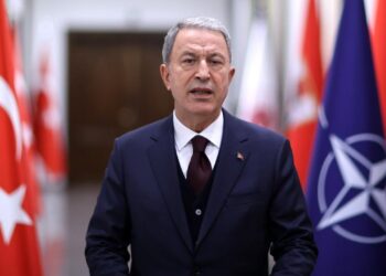 Hulusi Akar'dan 'Terörsüz Türkiye' Çıkışı