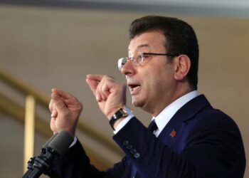 İmamoğlu pes etmiyor: 200 üzerinde suç duyurusu yaptı