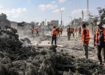 İsrail'in Gazze'de Alıkoyduğu 10 Kişi Serbest