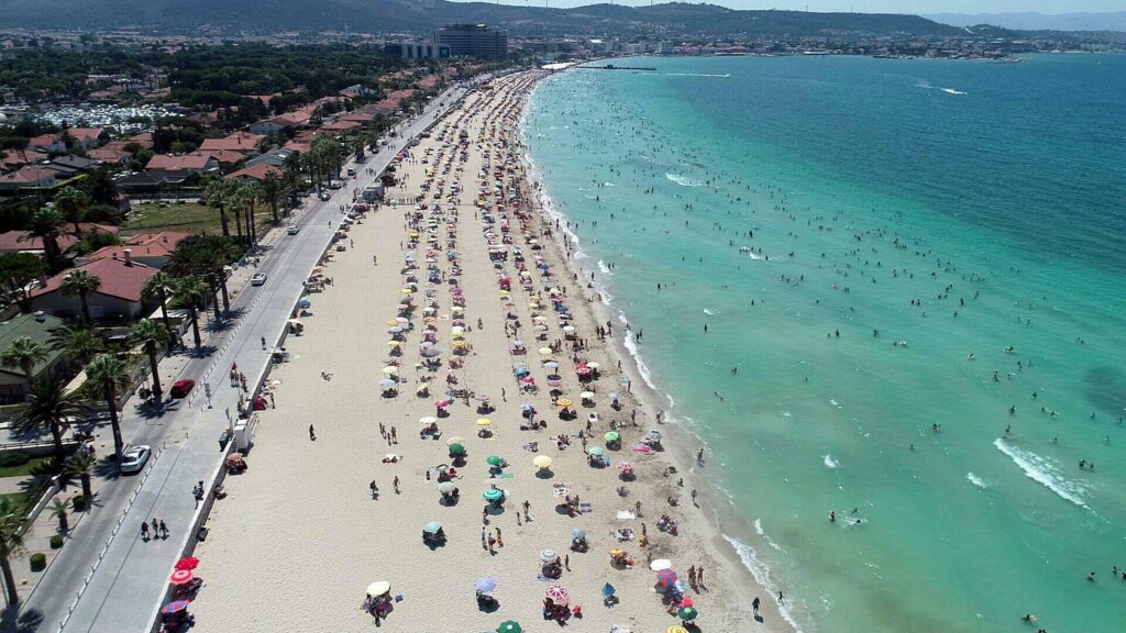 İzmir'de “bayram tatili” yoğunluğu; rezervasyonlar yüzde 90'a ulaşıyor