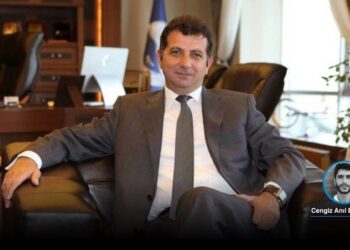 Kaçma hazırlığı yaptığı iddia edilen eski THK rektörü Ünsal Ban Fethiye’de yakalandı