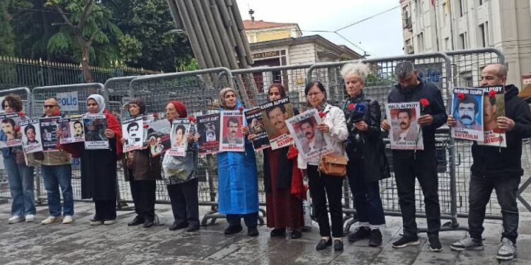 Kasım ve Halil Alpsoy için adalet istendi