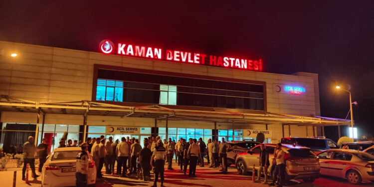 Kırşehir'de Hirfanlı Baraj göletine açılan balıkçı teknesi alabora oldu; 4 kardeşten 1'i boğuldu