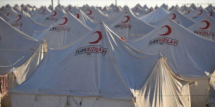 Kızılay'ın çadır satışı soruşturmasında dosya adliyeler arasında "yetkisizlik gerekçesiyle" dolaşıyor iddiası