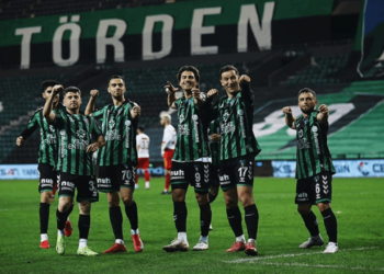 Kocaelispor Kuş Gibi Hafifledi