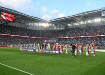 Kupada 29 Yıl Sonra İlk: Galatasaray ve Trabzonspor Karşı Karşıya
