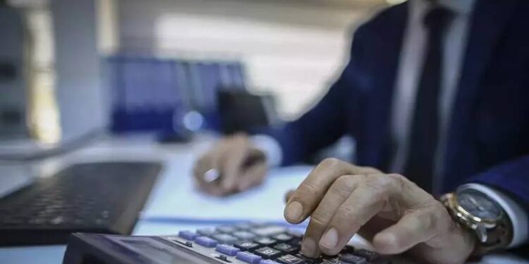 Memuriyette 35 yaş sınırı genişletildi