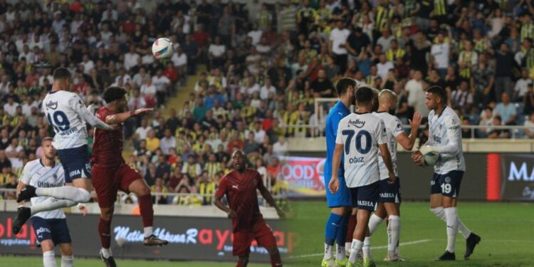 Mersin'de Gol Yağmuru! Hatayspor, Fenerbahçe'yi Devirdi