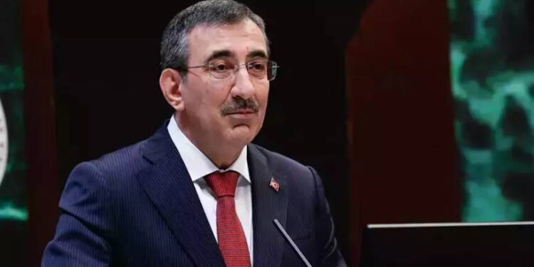 Mevcut sıkıntılar geçici, çok abartmamak gerek