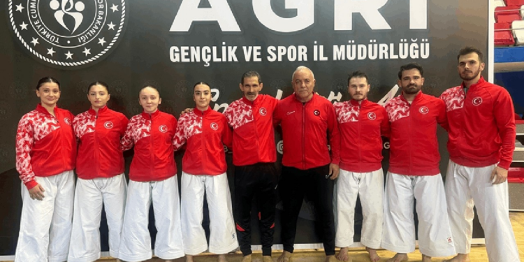 Milli Karateciler Avrupa Şampiyonası Hazırlıklarını Sürdürüyor