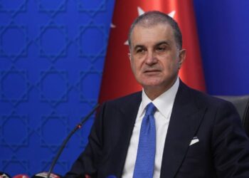 Ömer Çelik'ten MYK Sonrası Önemli Açıklamalar: 'Özgür Özel'e Yapılan Saldırıyı Lanetliyoruz'