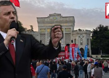 Özel’e Saldırının Ardından İlk Miting Beyazıt Meydanı’nda