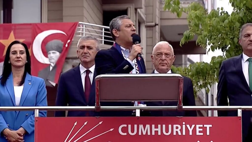 Özgür Özel'den Düzce'de Önemli Açıklamalar