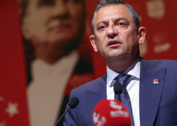 Özgür Özel'den, Erdoğan'a, Rümeysa ve Brunson çıkışı: Bu suskunluk teslimiyettir