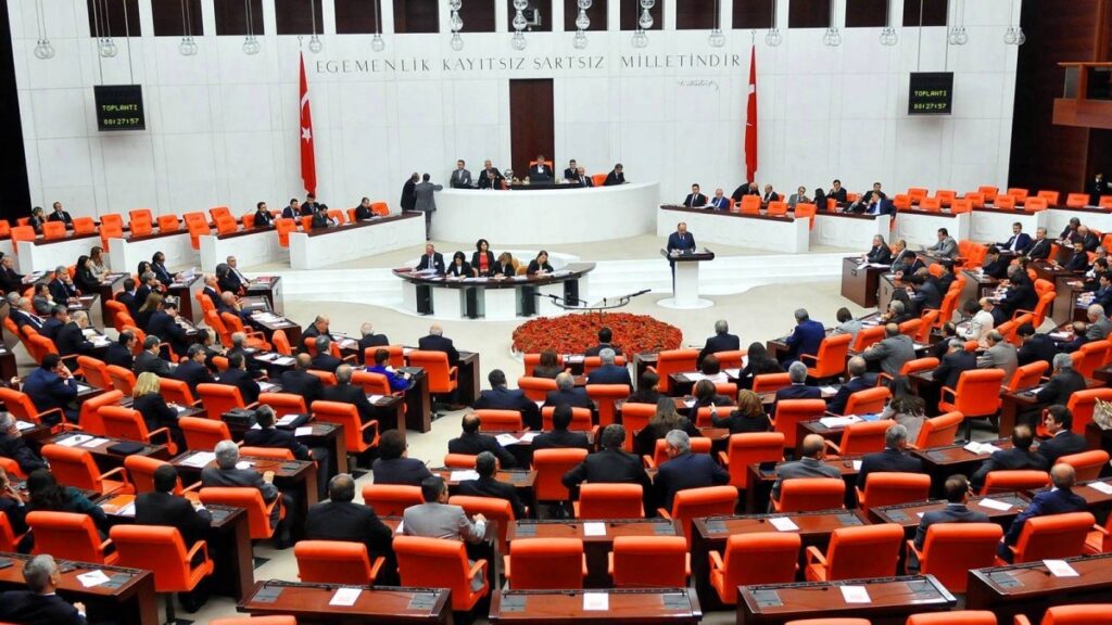 PKK’nin kararı Meclis gündeminde: Çözüm için kanunlar yapılmalı